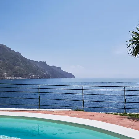 Отель Palazzo Avino 5*