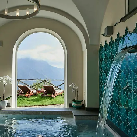 Отель Palazzo Avino