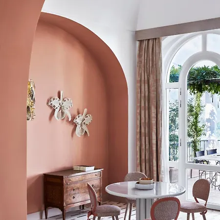 Palazzo Avino Hotel
